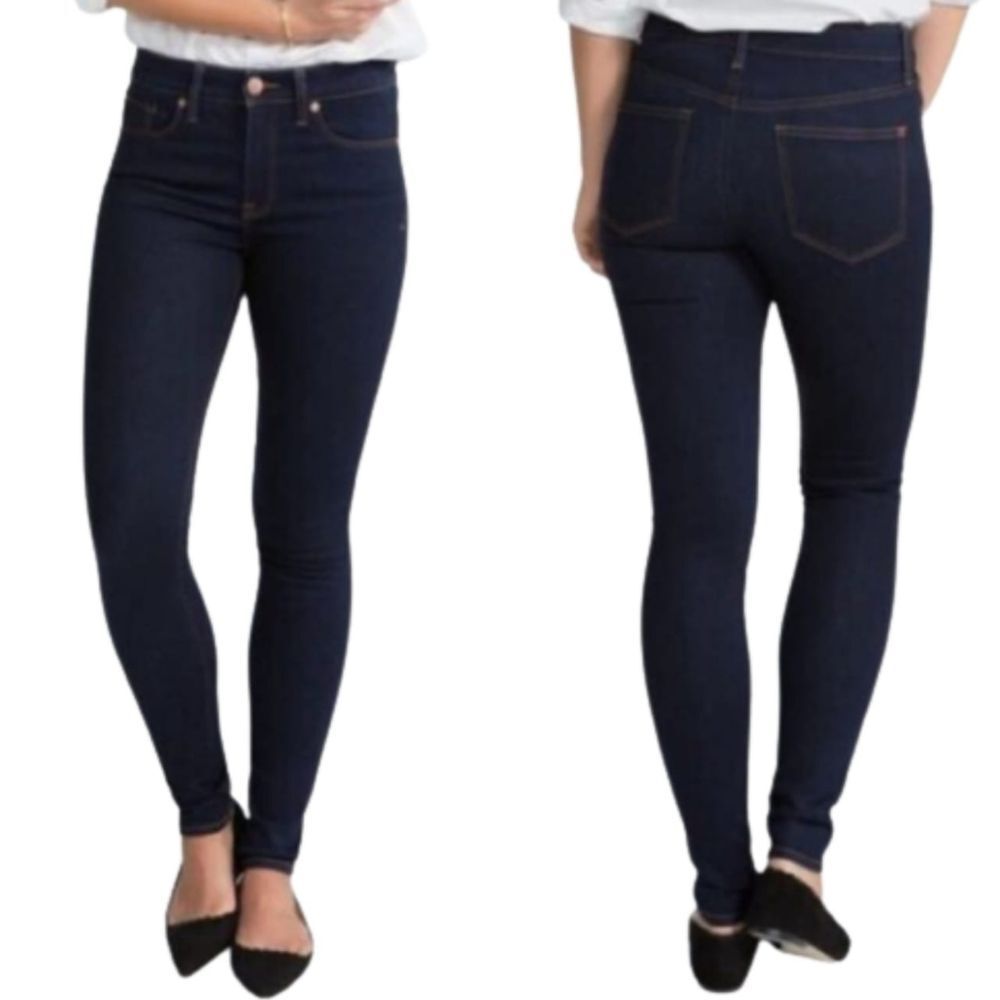 SPANX 5 Pocket Skinny Jeans in Dark Wash Size 26